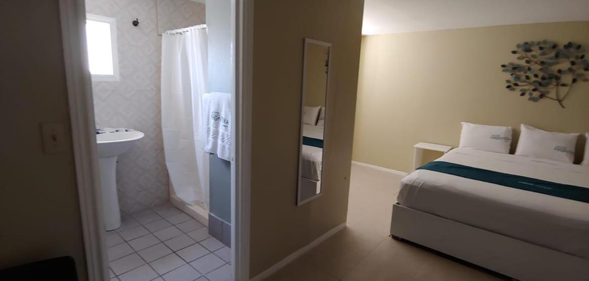Hotel Frontera Baja Mexicali Ngoại thất bức ảnh