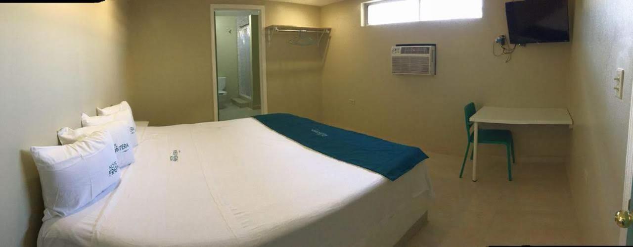 Hotel Frontera Baja Mexicali Ngoại thất bức ảnh