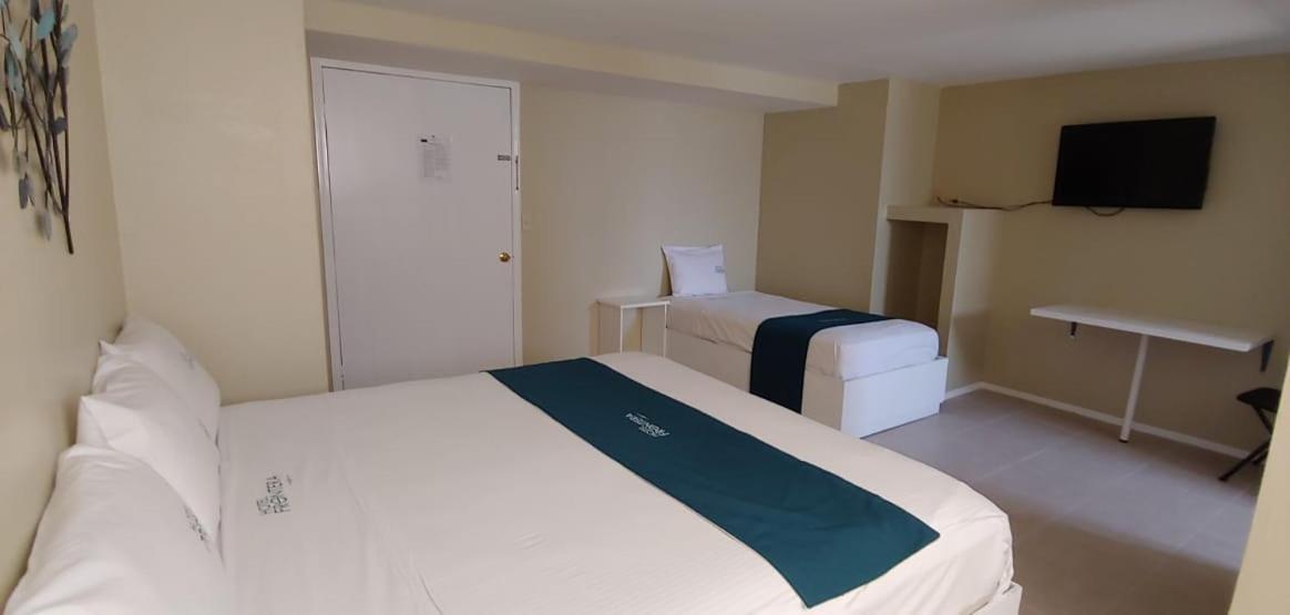 Hotel Frontera Baja Mexicali Ngoại thất bức ảnh