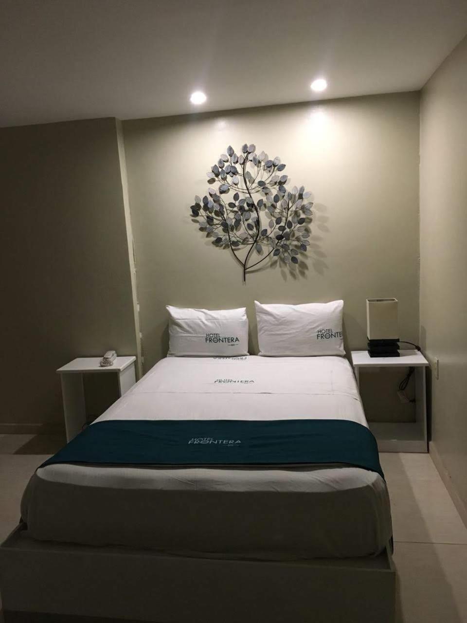 Hotel Frontera Baja Mexicali Ngoại thất bức ảnh